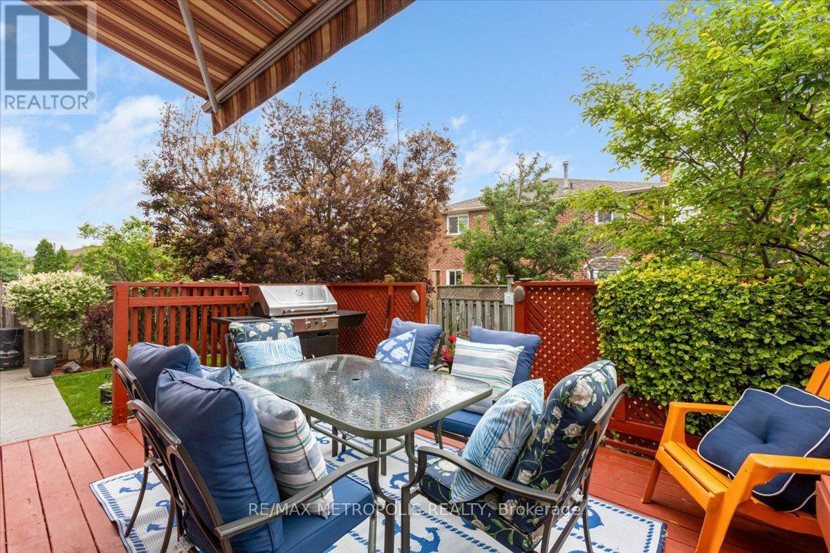 42 Silverstream Road, Brampton, Ontario  L6Z 3W4 - Photo 28 - W12217102