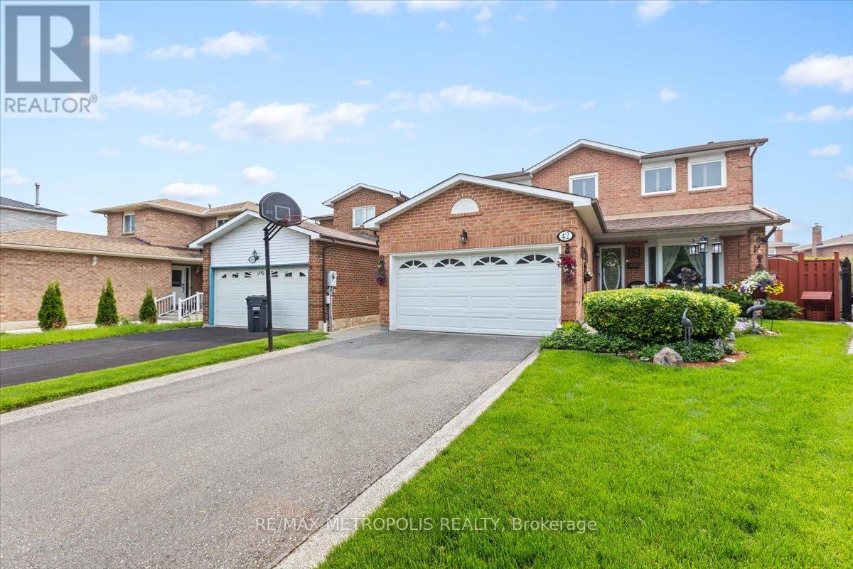 42 Silverstream Road, Brampton, Ontario  L6Z 3W4 - Photo 31 - W12217102