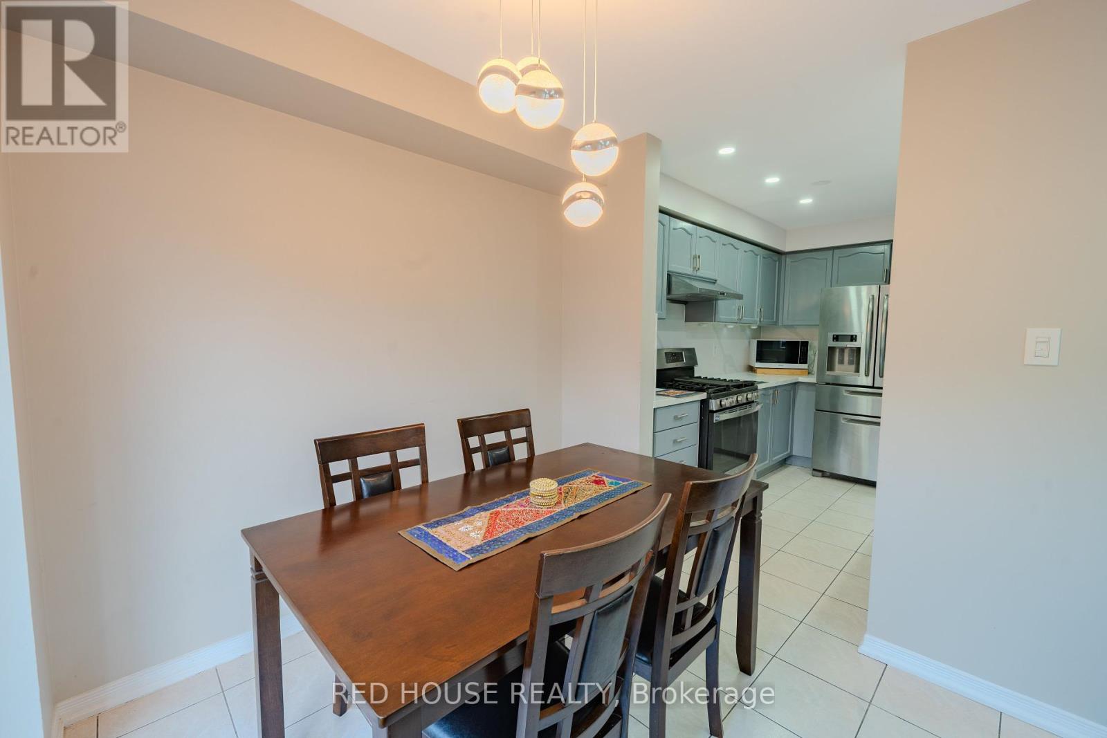 46 Passfield Trail, Brampton (Bram East), Ontario  L6P 1T8 - Photo 28 - W12217127