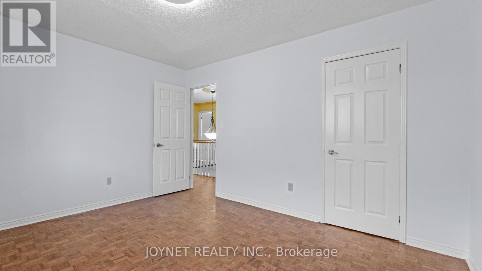 43 Castlehill Road, Vaughan, Ontario  L6A 1N8 - Photo 27 - N12131629