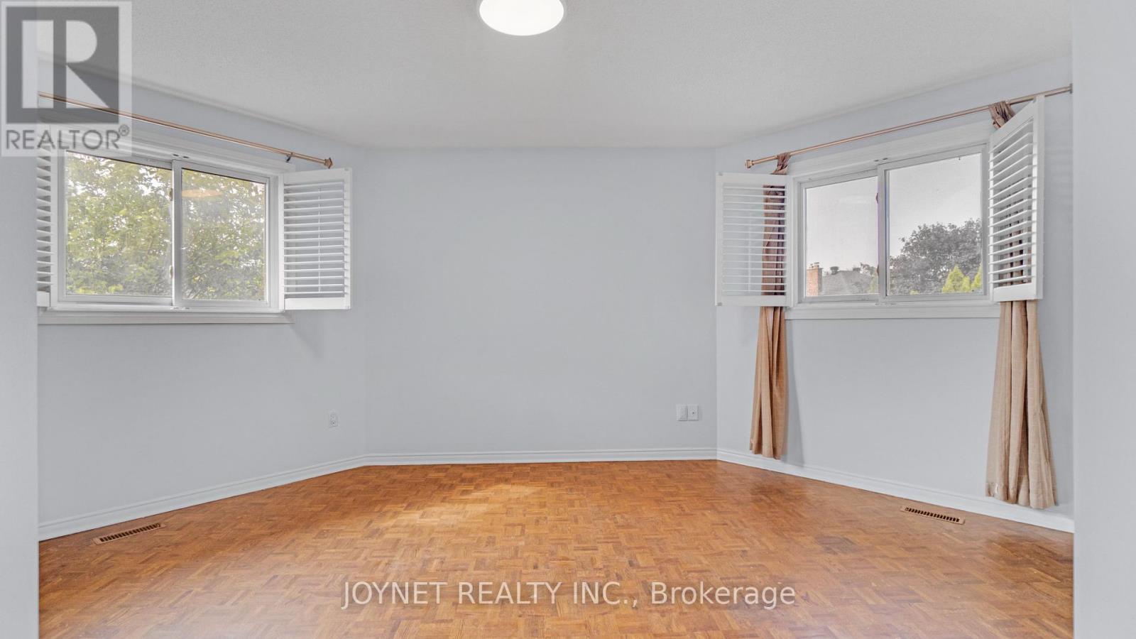 43 Castlehill Road, Vaughan, Ontario  L6A 1N8 - Photo 30 - N12131629