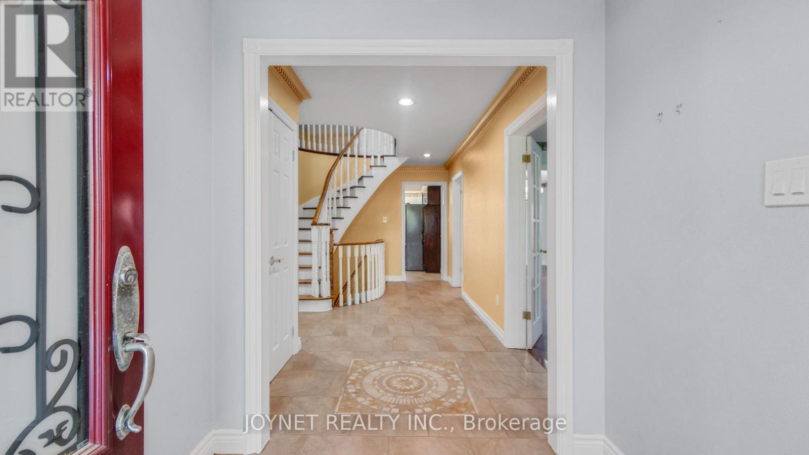 43 Castlehill Road, Vaughan, Ontario  L6A 1N8 - Photo 5 - N12131629