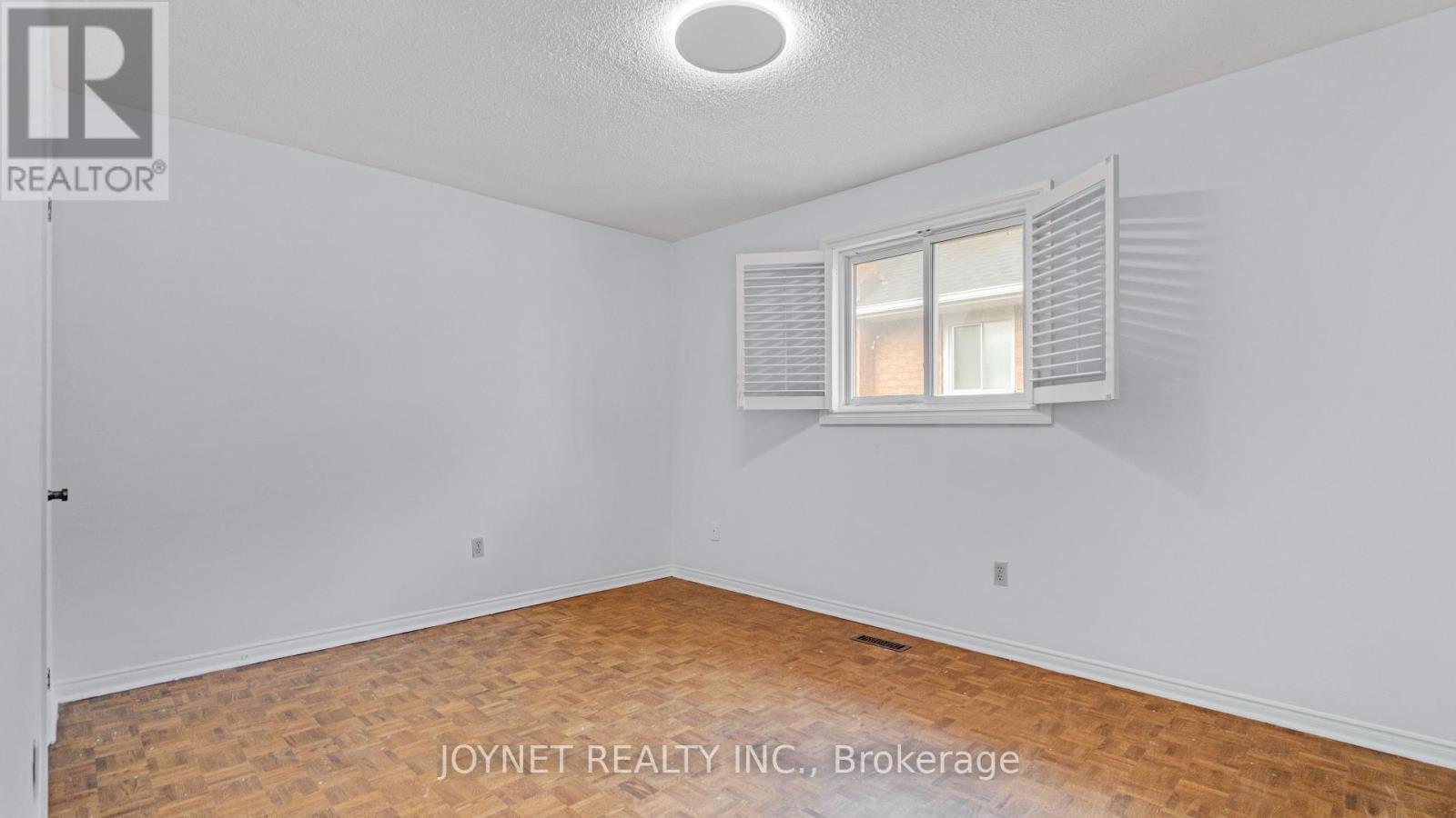 43 Castlehill Road, Vaughan, Ontario  L6A 1N8 - Photo 29 - N12131629
