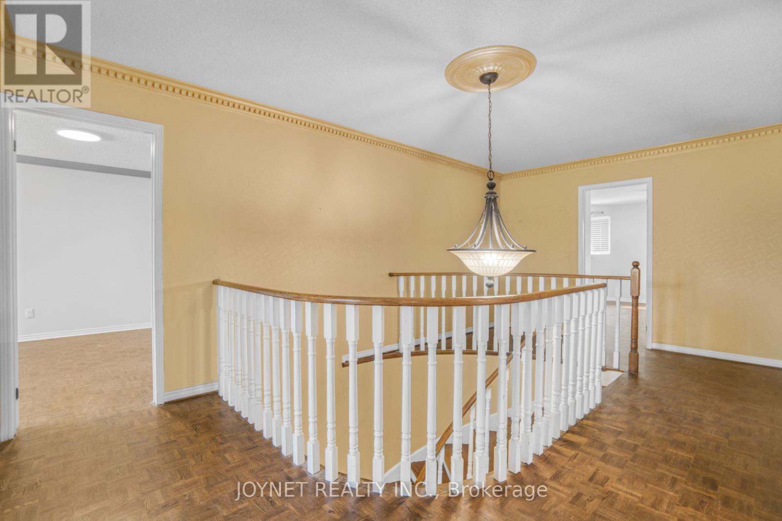 43 Castlehill Road, Vaughan, Ontario  L6A 1N8 - Photo 19 - N12131629