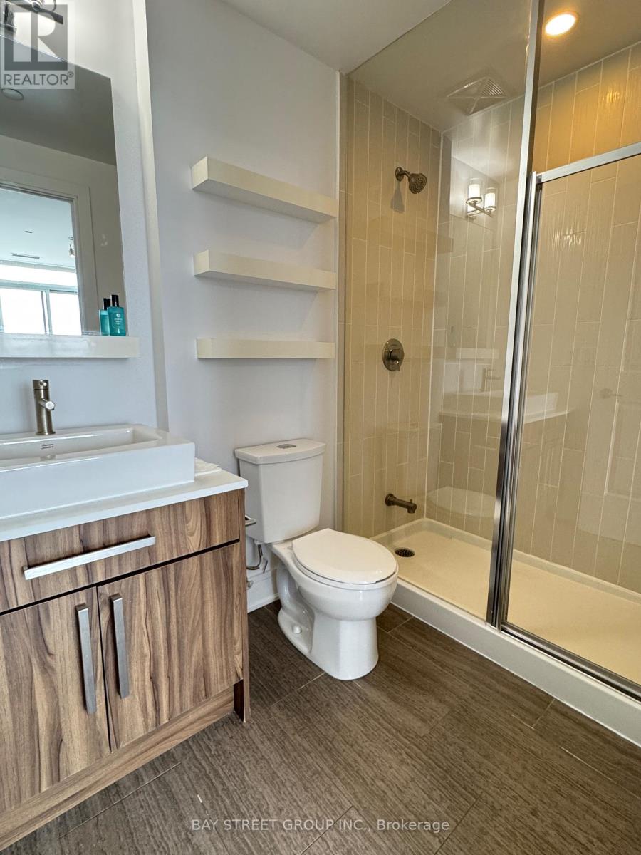 2007 - 9205 Yonge Street, Richmond Hill, Ontario  L4C 1V5 - Photo 15 - N12214618