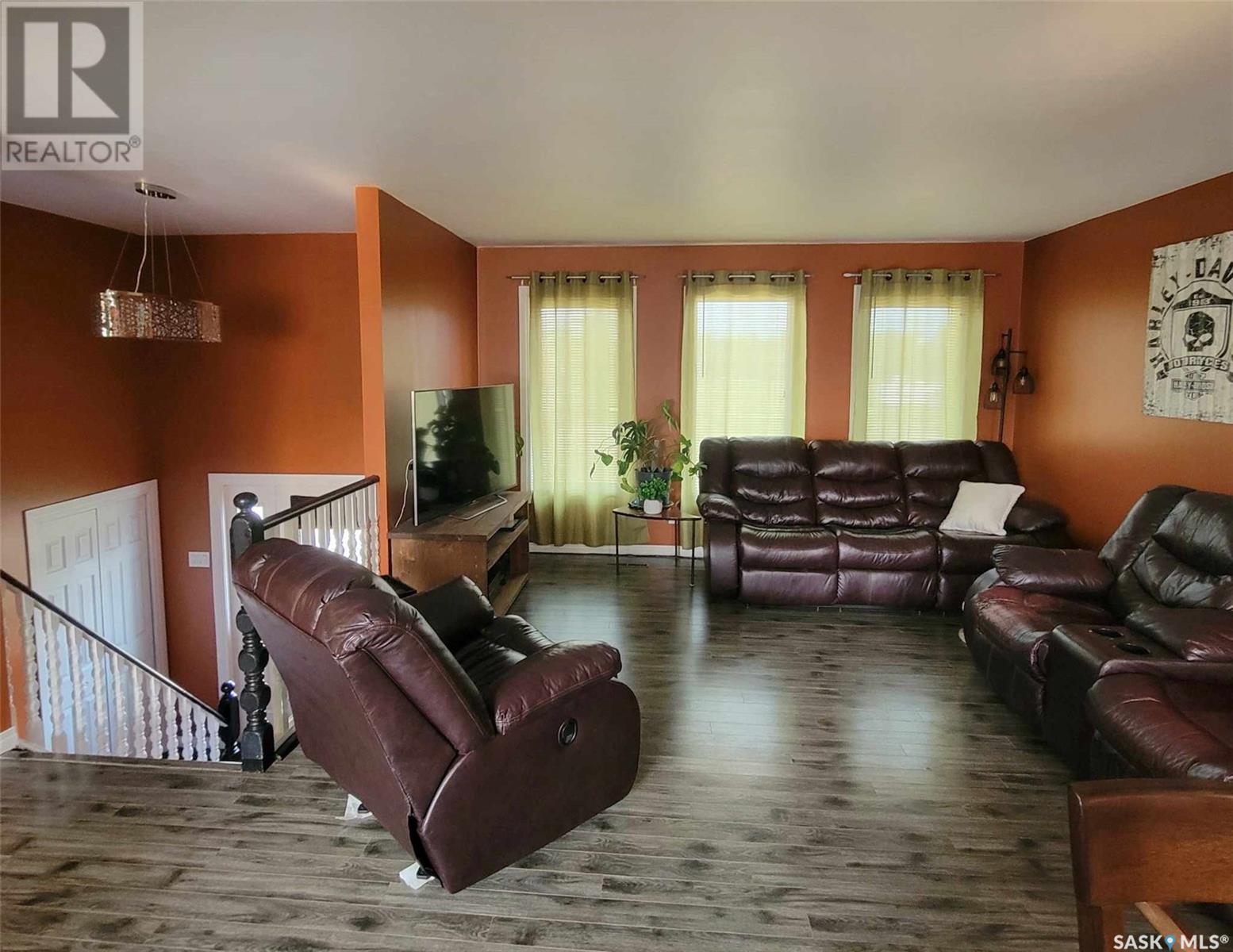 231 4th Street Ne, Preeceville, Saskatchewan  S0A 3B0 - Photo 9 - SK009328
