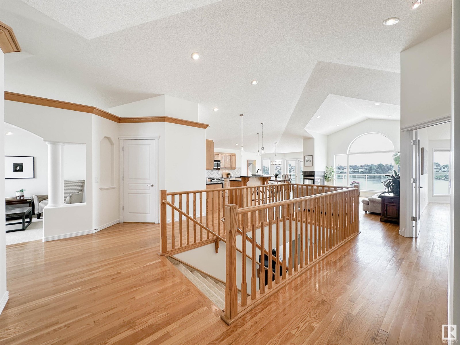 8819 163 Av Nw, Edmonton, Alberta  T5Z 3M3 - Photo 8 - E4442071