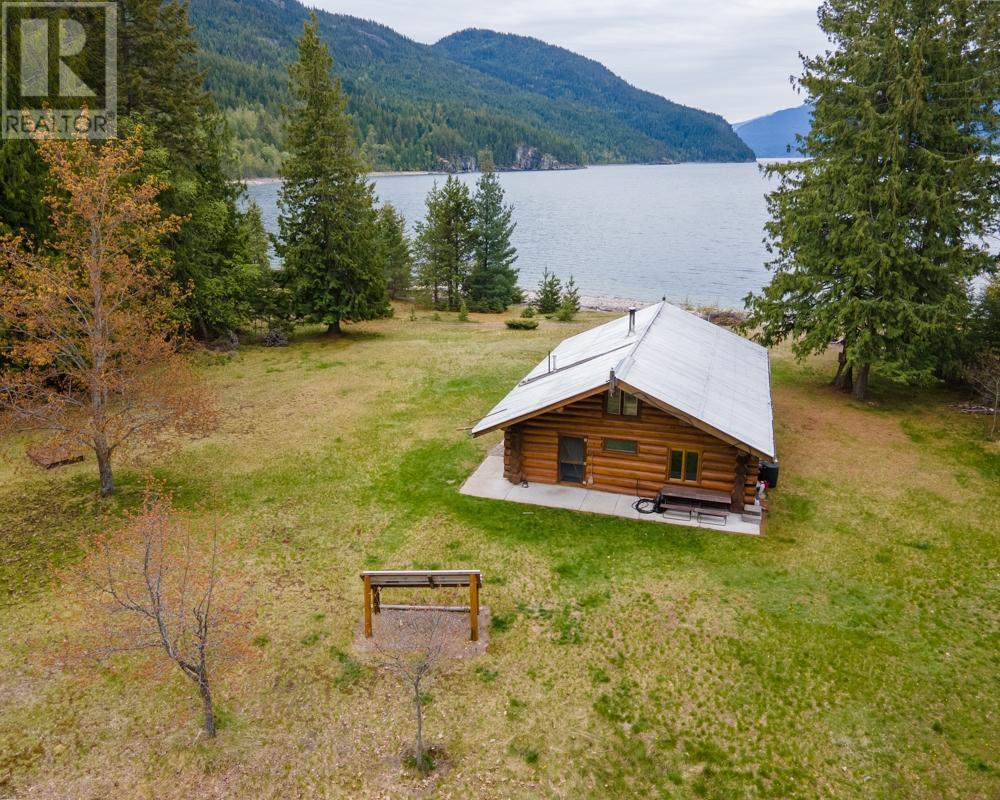 7717 North Kootenay Lake Unit# 10A, 11, 11A, Kaslo, British Columbia