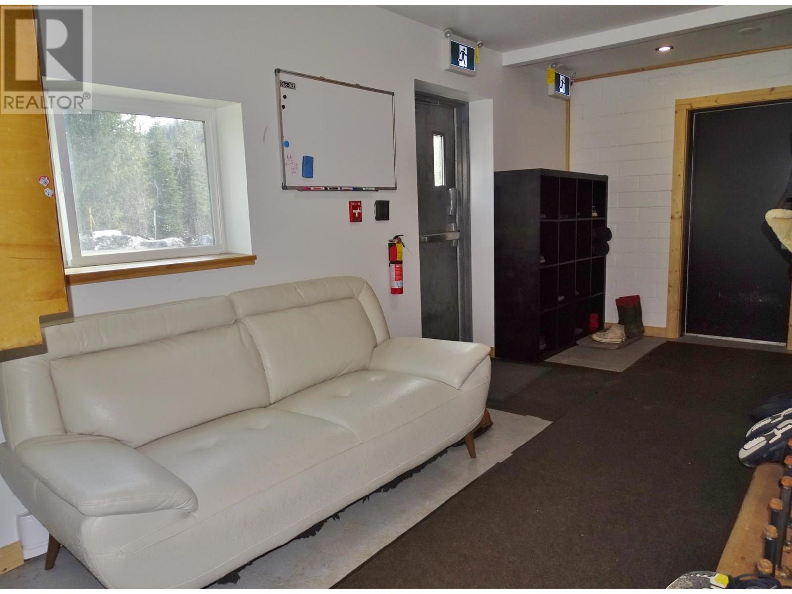 3915 Old Red Mountain Road, Rossland, British Columbia  V0G 1Y0 - Photo 15 - 2477215