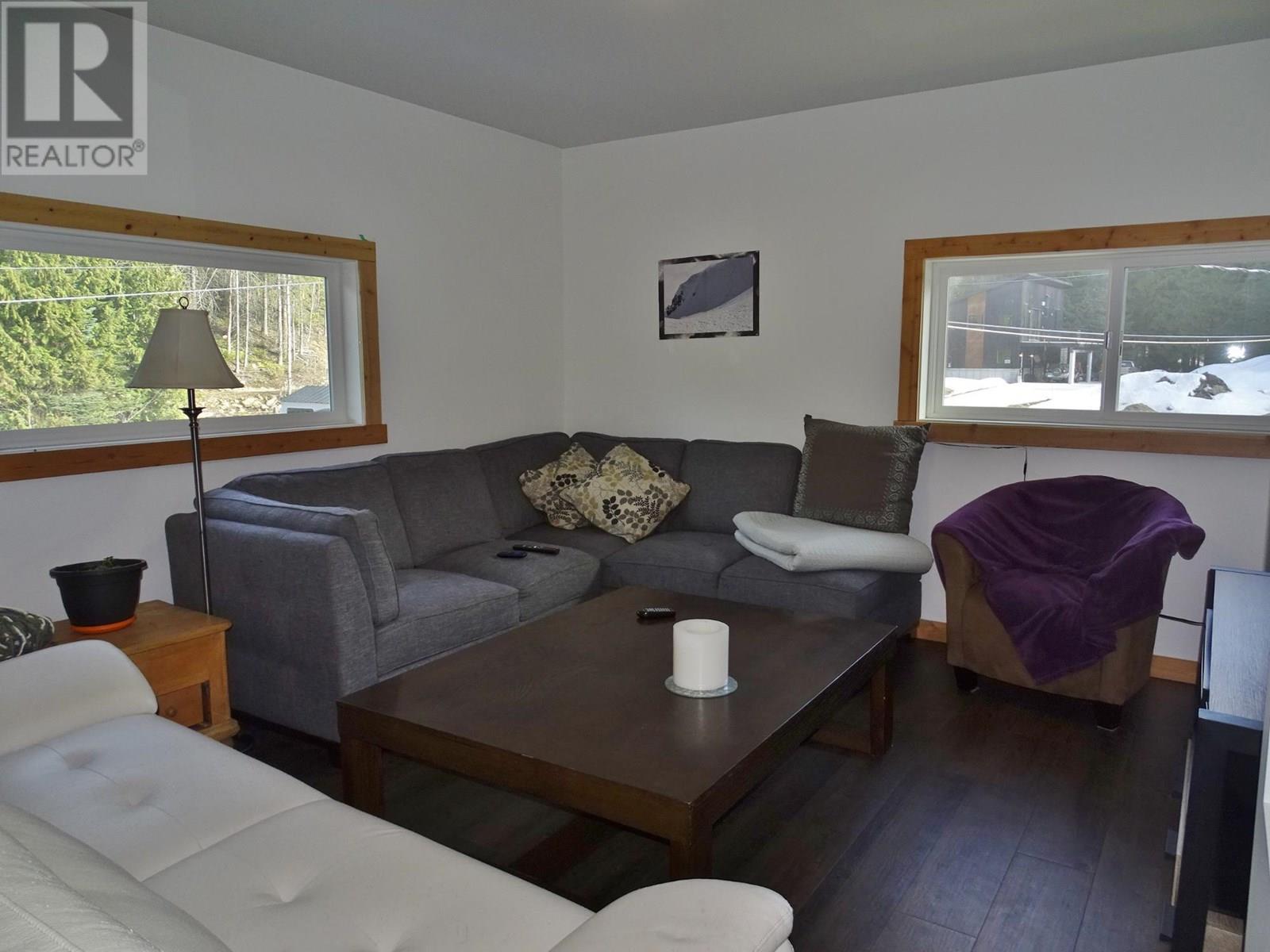 3915 Old Red Mountain Road, Rossland, British Columbia  V0G 1Y0 - Photo 29 - 2477215