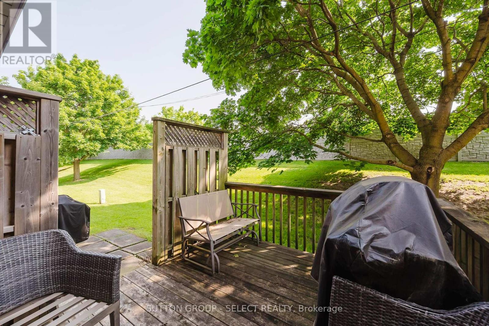 11 - 151 Martinet Avenue, London East (East I), Ontario  N5V 4T4 - Photo 20 - X12217329