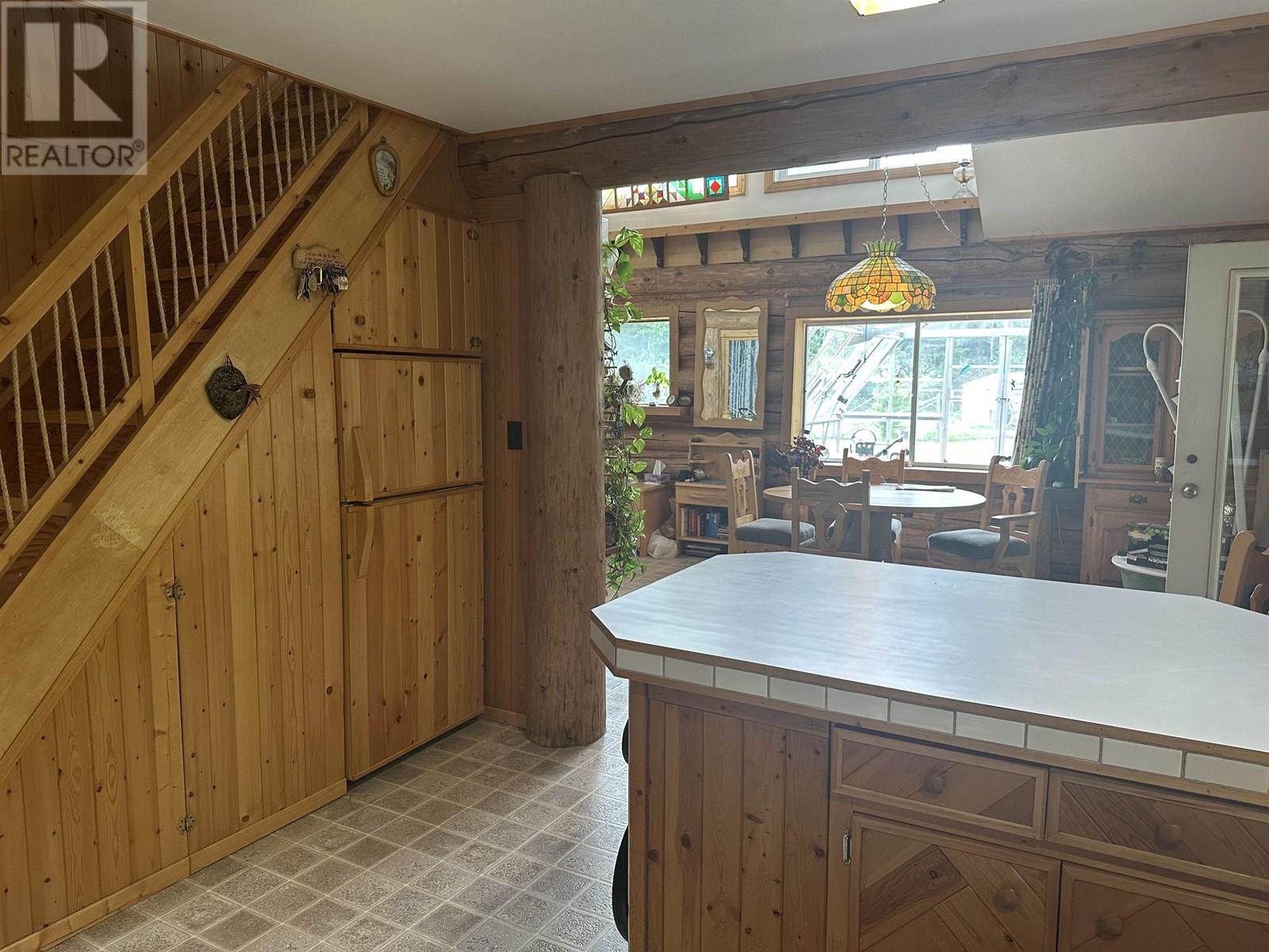 21023 Tompkins Road, Hudsons Hope, British Columbia  V0C 1V0 - Photo 11 - R3014334