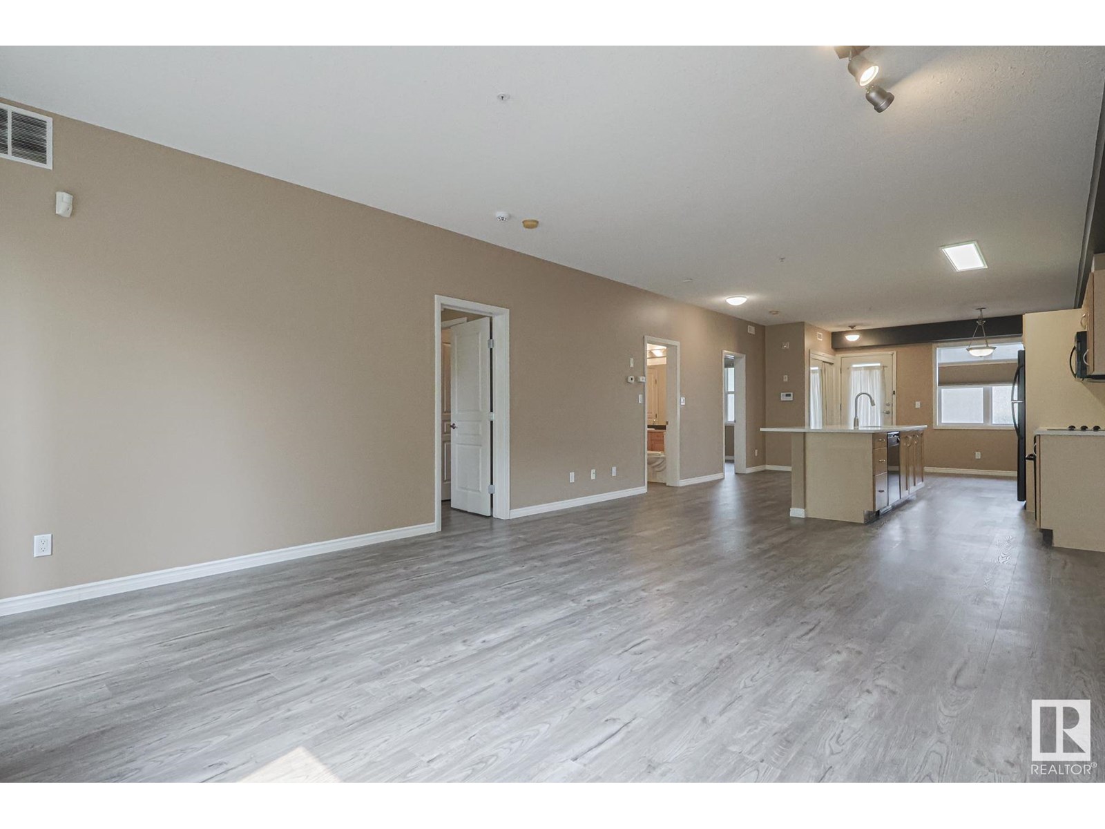 #113 9507 101 Av Nw, Edmonton, Alberta  T5H 4R1 - Photo 8 - E4442074