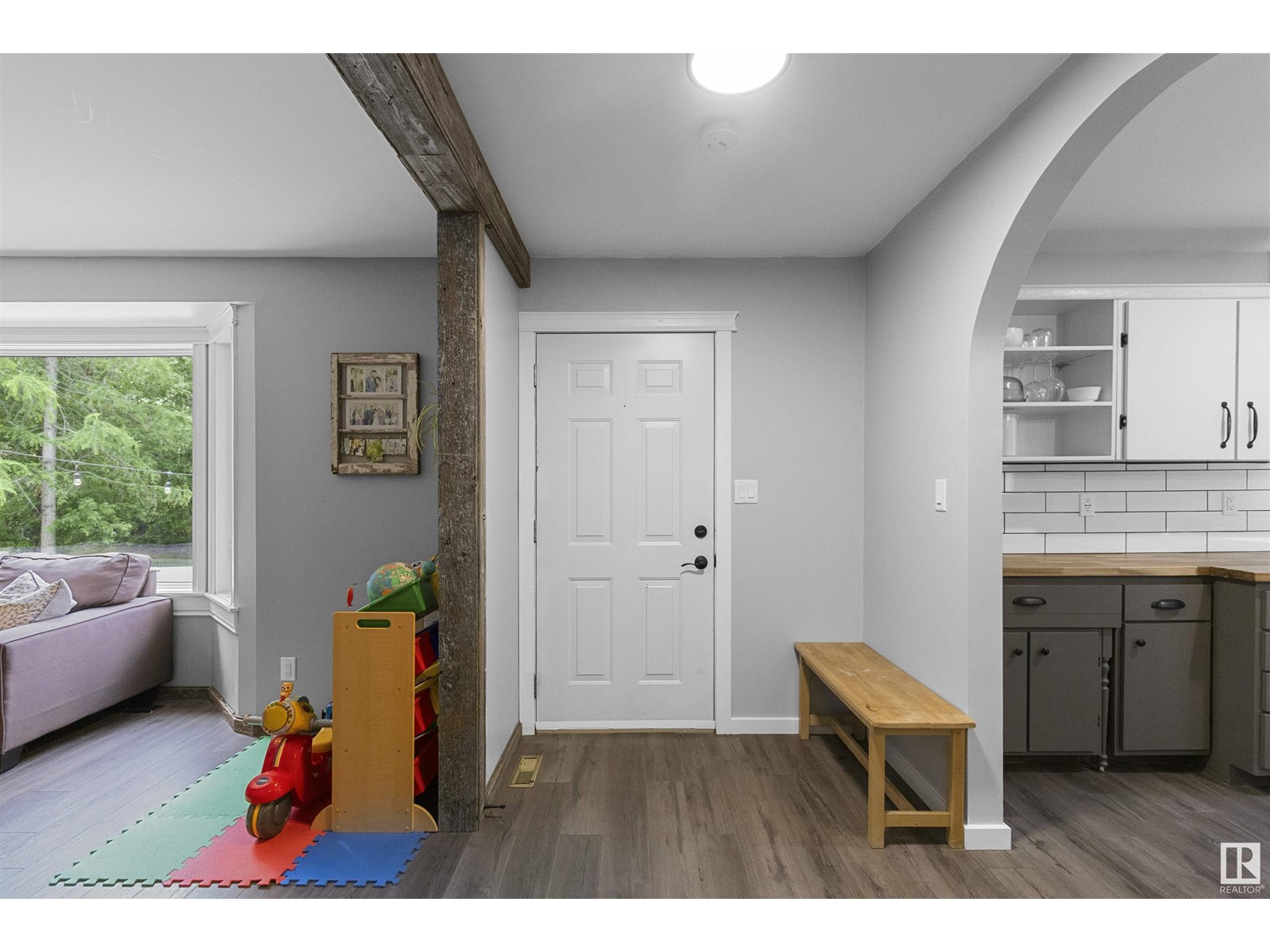 Property at #121 53347 RGE ROAD 215 image 2