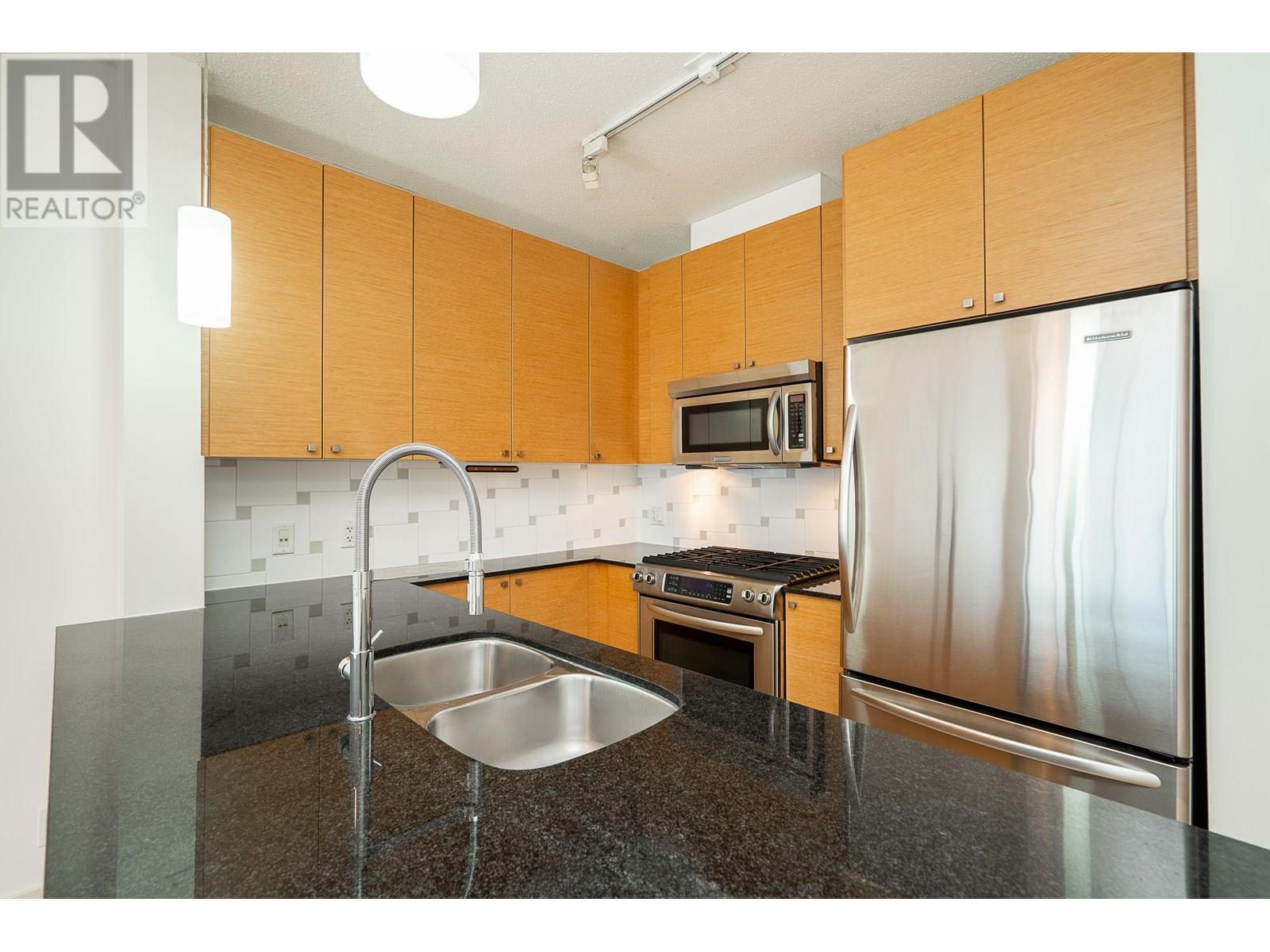 709 400 Capilano Road, Port Moody, British Columbia  V3H 0E1 - Photo 12 - R3014991