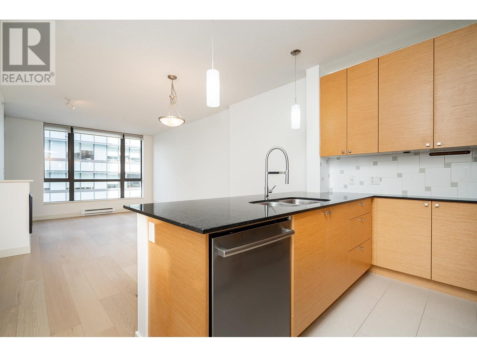 709 400 Capilano Road, Port Moody, British Columbia  V3H 0E1 - Photo 4 - R3014991