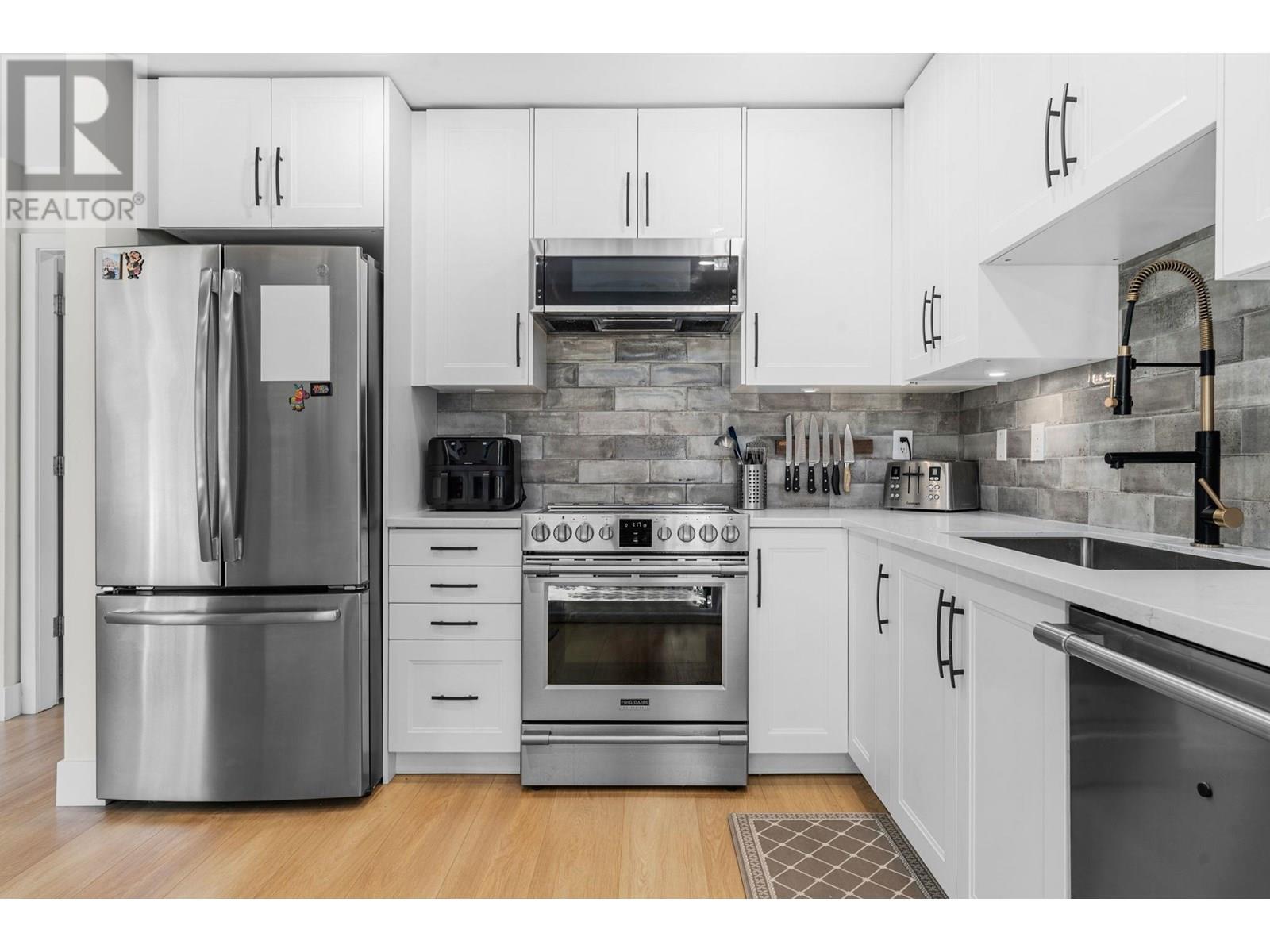 151 1100 E 29th Street, North Vancouver, British Columbia  V7K 3E4 - Photo 10 - R3014995