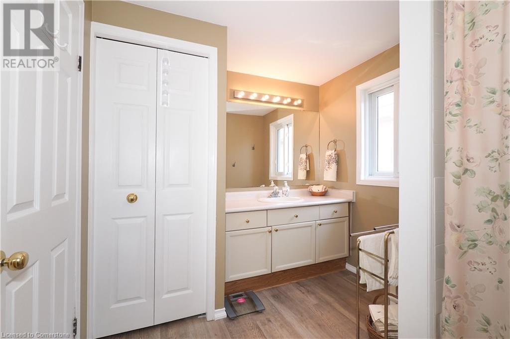 75 Marisa Street, Kitchener, Ontario  N2K 3V8 - Photo 19 - 40740680