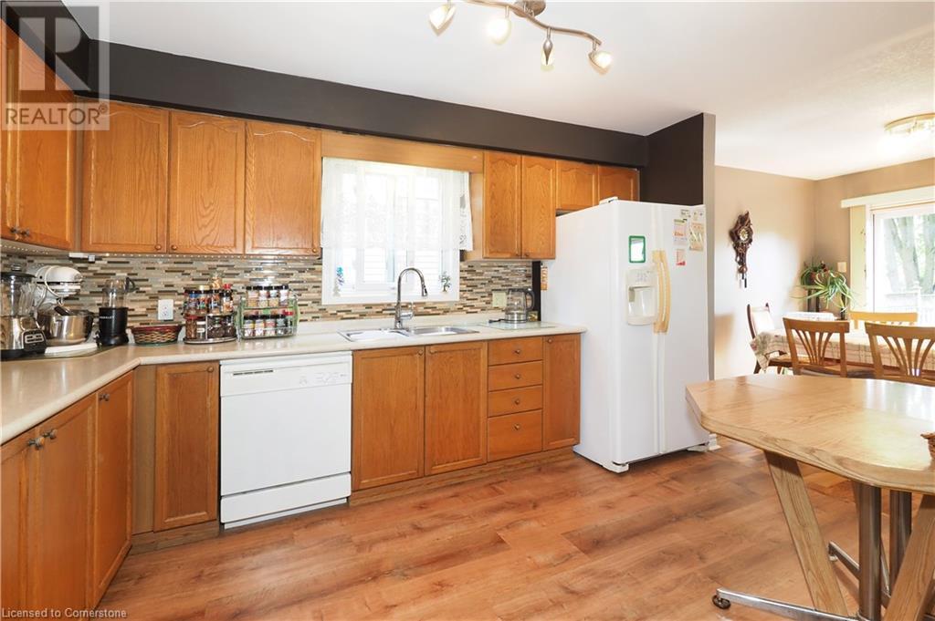 75 Marisa Street, Kitchener, Ontario  N2K 3V8 - Photo 11 - 40740680