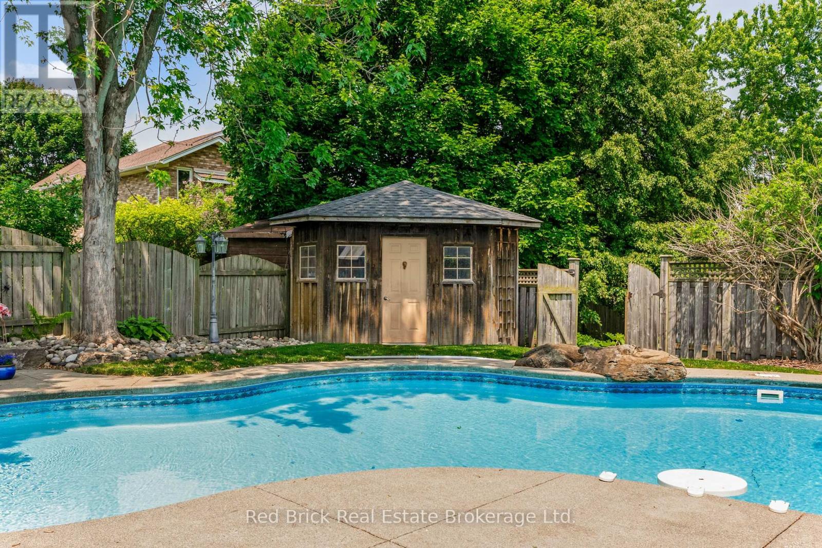 63 Flaherty Drive, Guelph, Ontario  N1H 8K6 - Photo 44 - X12217359