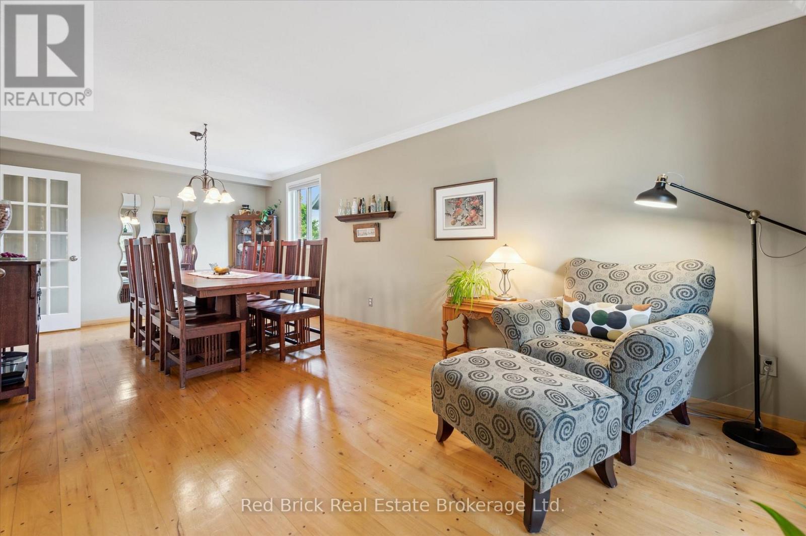 63 Flaherty Drive, Guelph, Ontario  N1H 8K6 - Photo 8 - X12217359