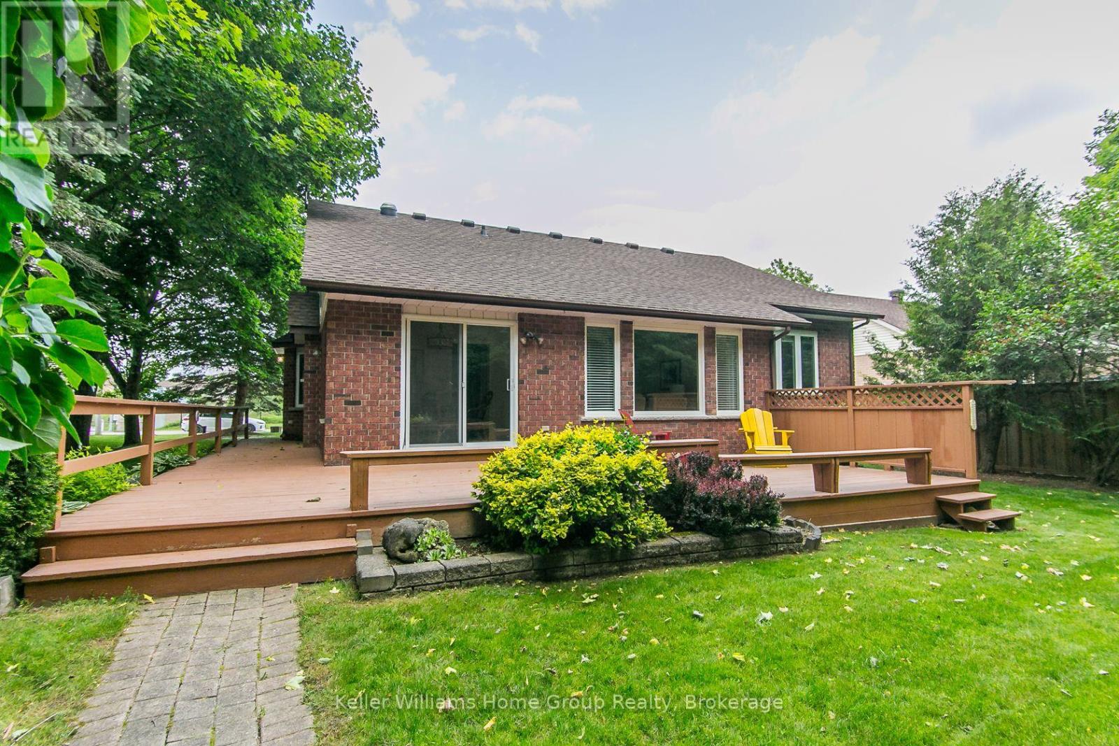 131 Maclennan Street, Guelph/eramosa, Ontario  N0B 2K0 - Photo 11 - X12217361