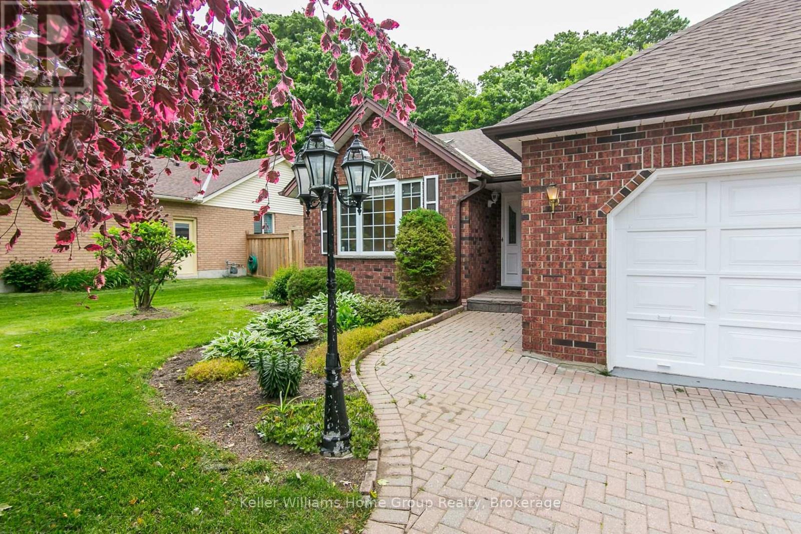 131 Maclennan Street, Guelph/eramosa, Ontario  N0B 2K0 - Photo 15 - X12217361