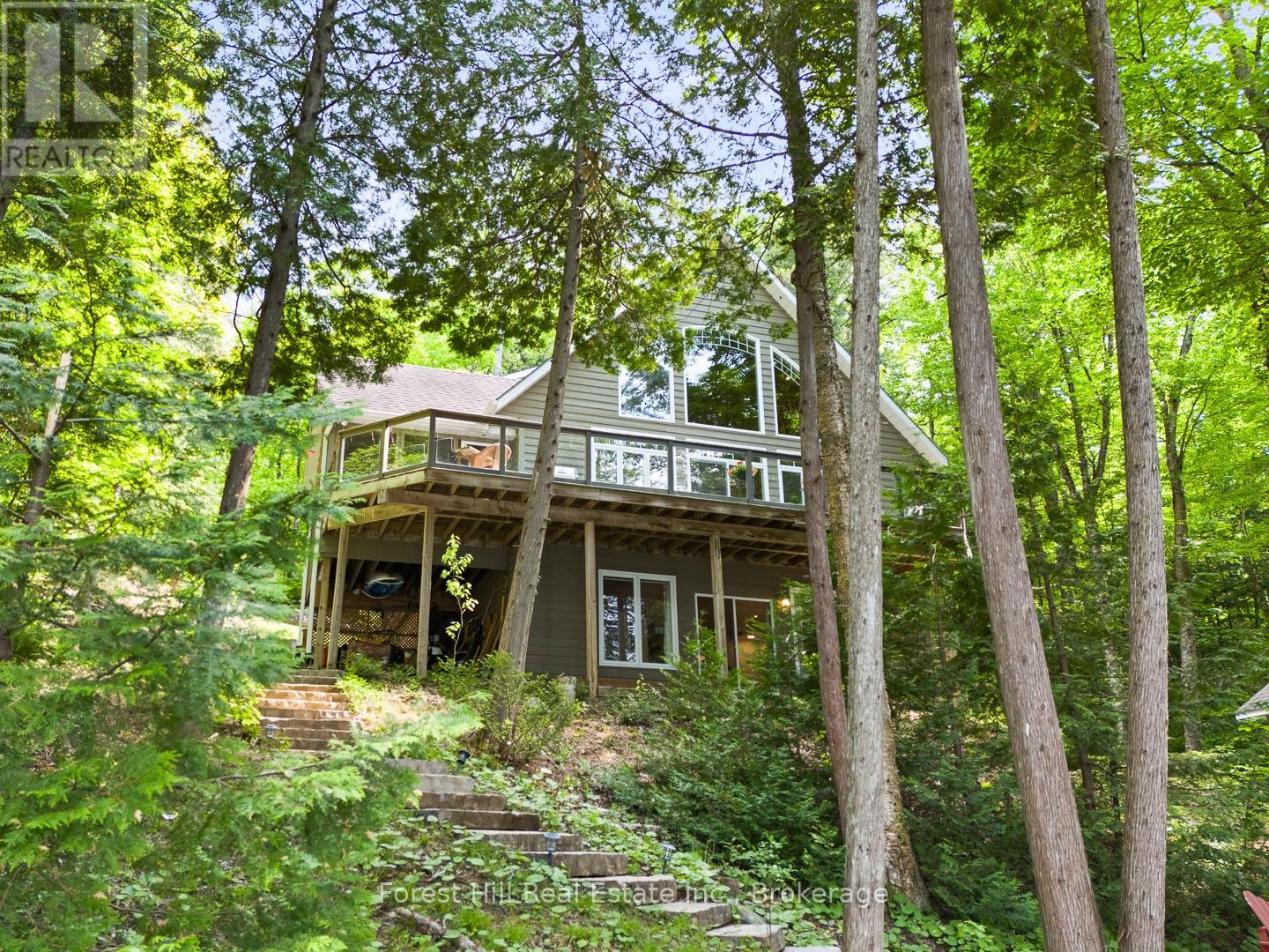 922 SALMON LAKE ROAD, Trent Lakes, Ontario