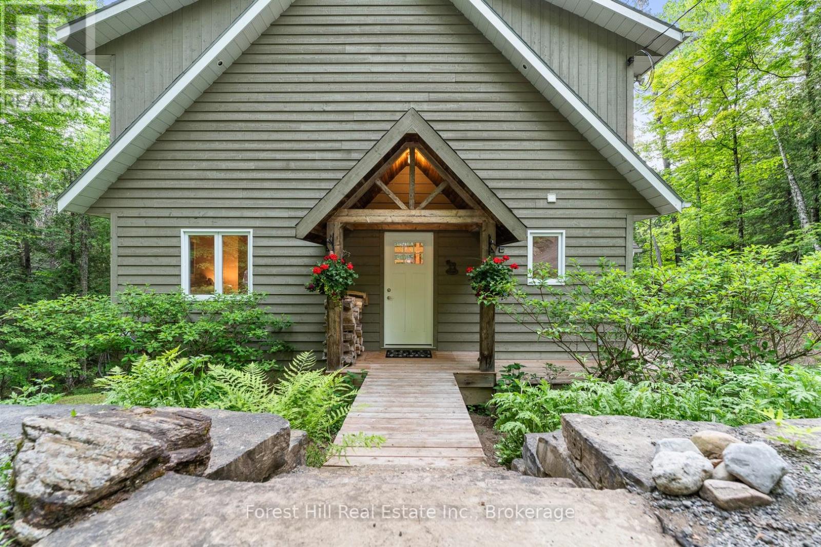 922 Salmon Lake Road, Trent Lakes, Ontario  K0M 2A0 - Photo 5 - X12217373