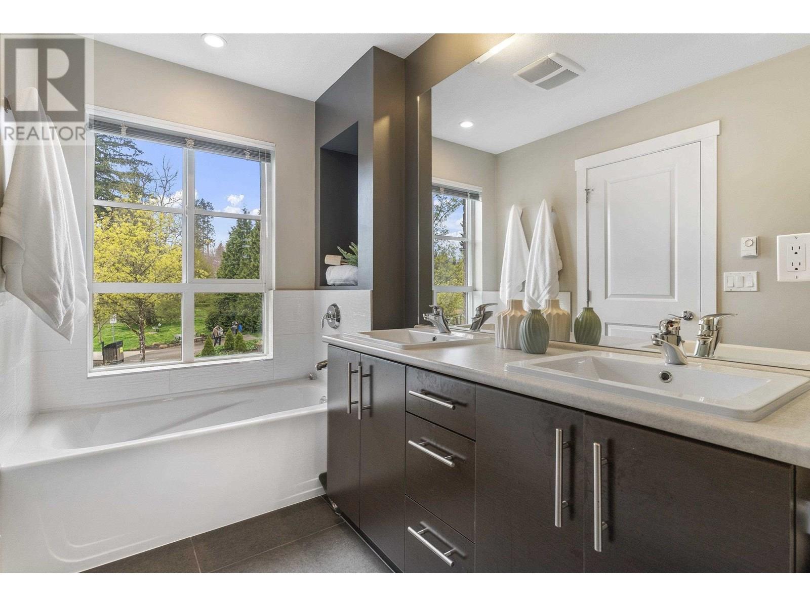 10 1231 Holtby Street, Coquitlam, British Columbia  V3B 0E6 - Photo 22 - R2990696