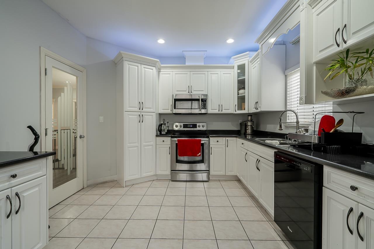 6255 138 Street, Surrey, British Columbia  V3X 1E6 - Photo 9 - R3014003