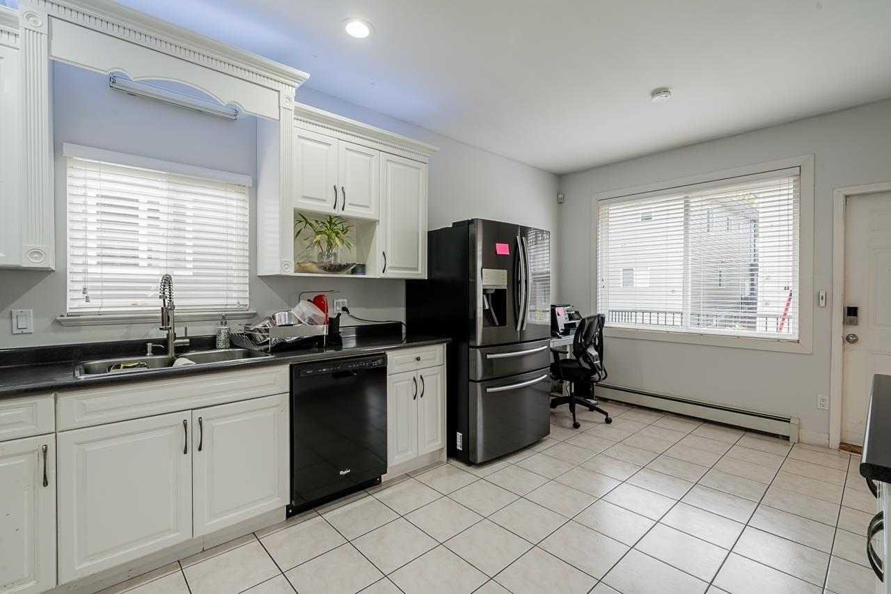 6255 138 Street, Surrey, British Columbia  V3X 1E6 - Photo 10 - R3014003
