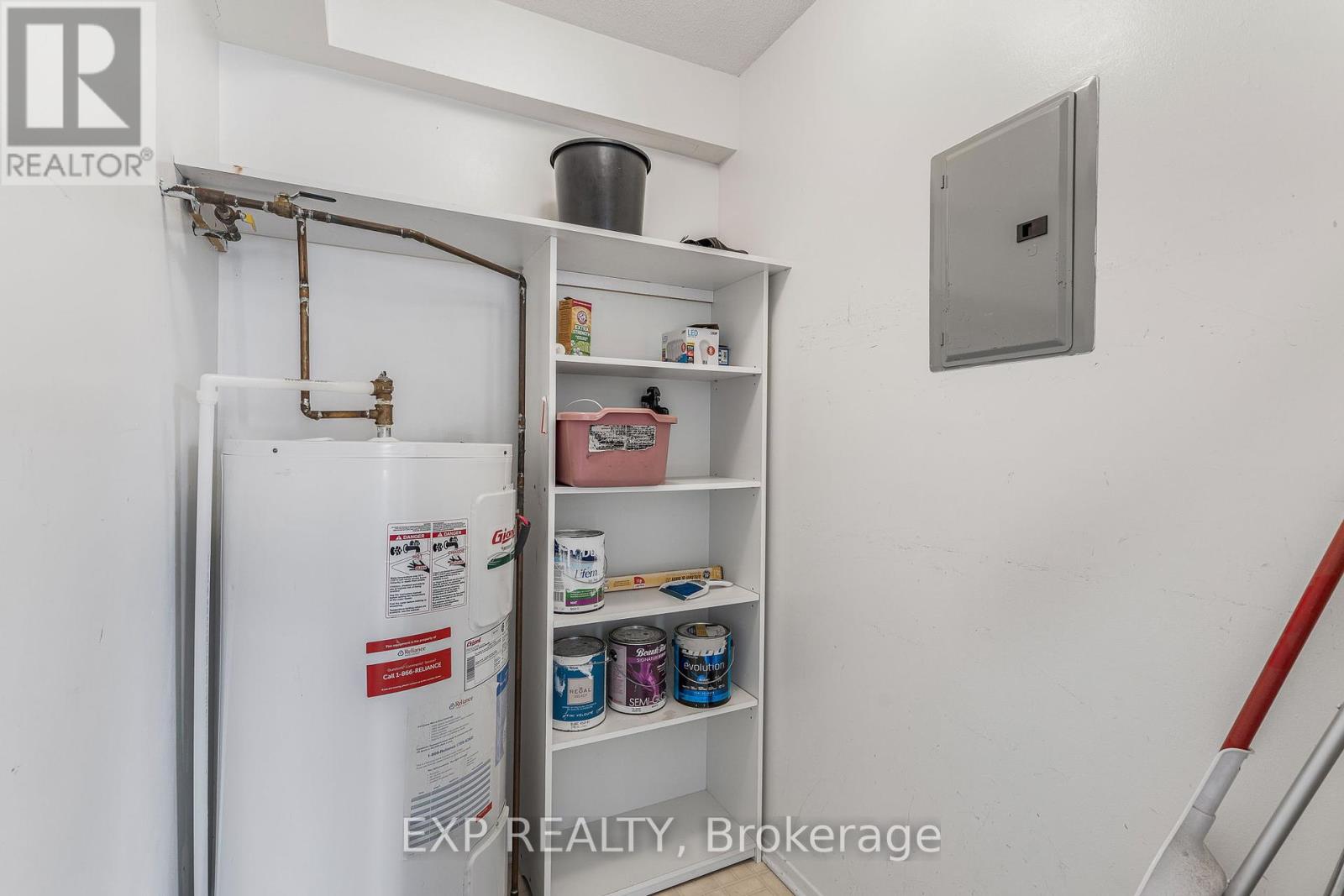 300 - 270 Brittany Drive, Ottawa, Ontario  K1K 4M3 - Photo 20 - X12217371