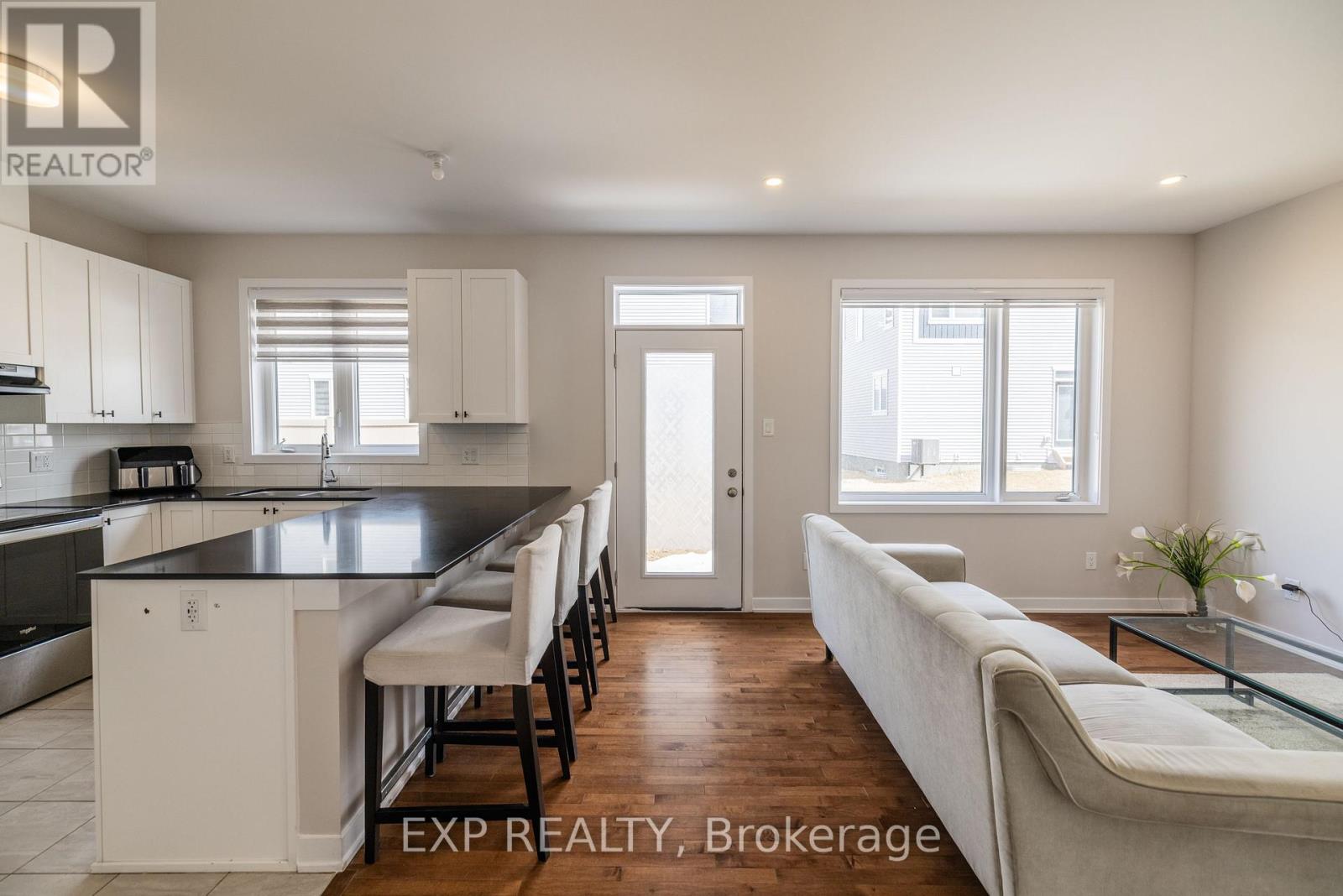 307 Canadensis Lane, Ottawa, Ontario  K2J 6X8 - Photo 11 - X12217360
