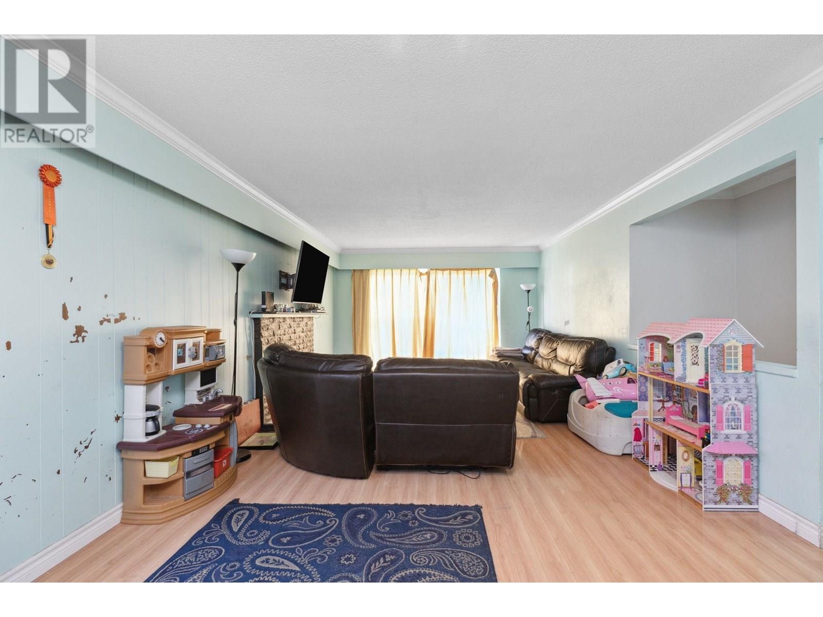 829 Se Marine Drive, Vancouver, British Columbia  V5X 2V2 - Photo 5 - R3002199