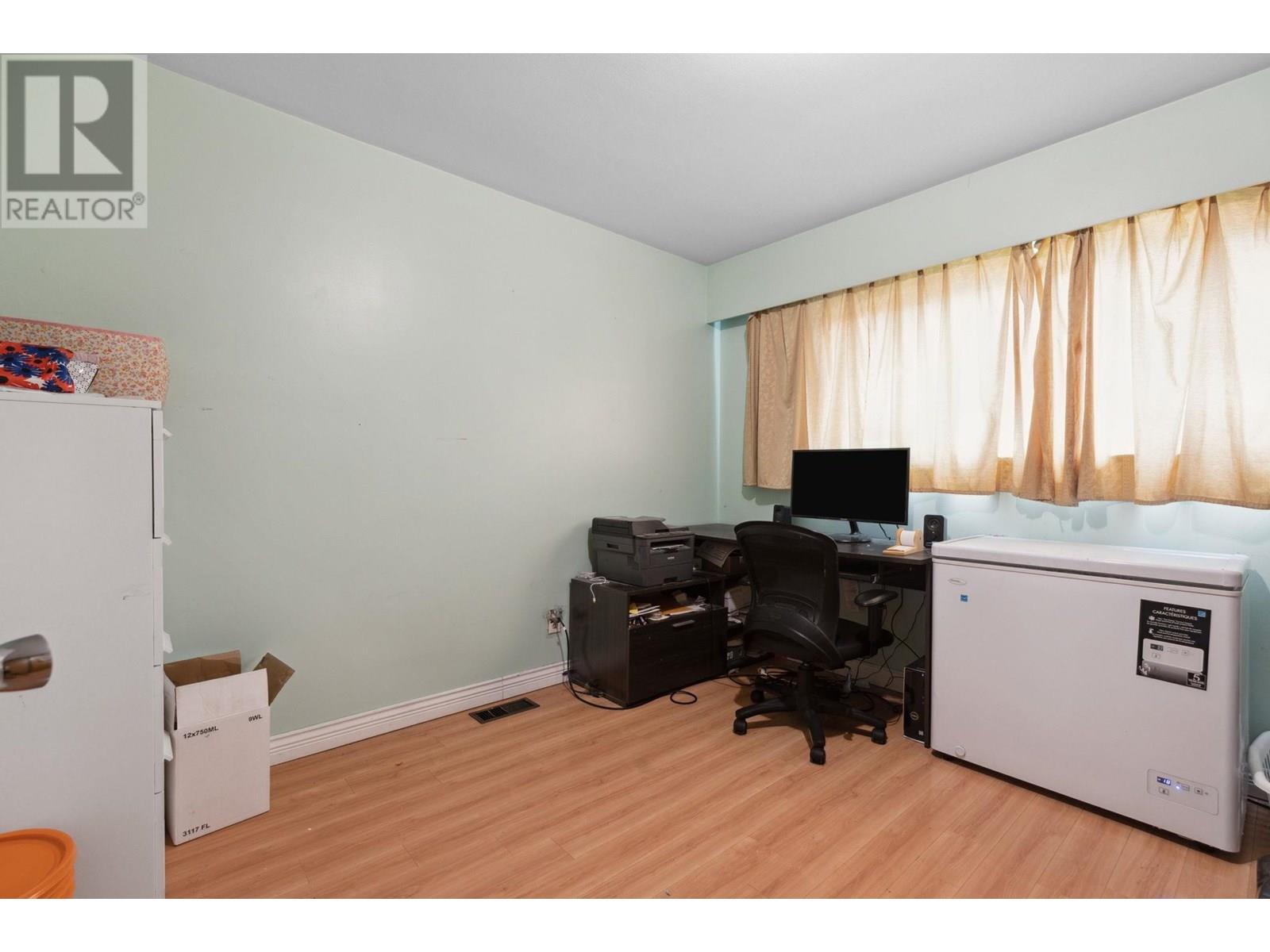 829 Se Marine Drive, Vancouver, British Columbia  V5X 2V2 - Photo 11 - R3002199