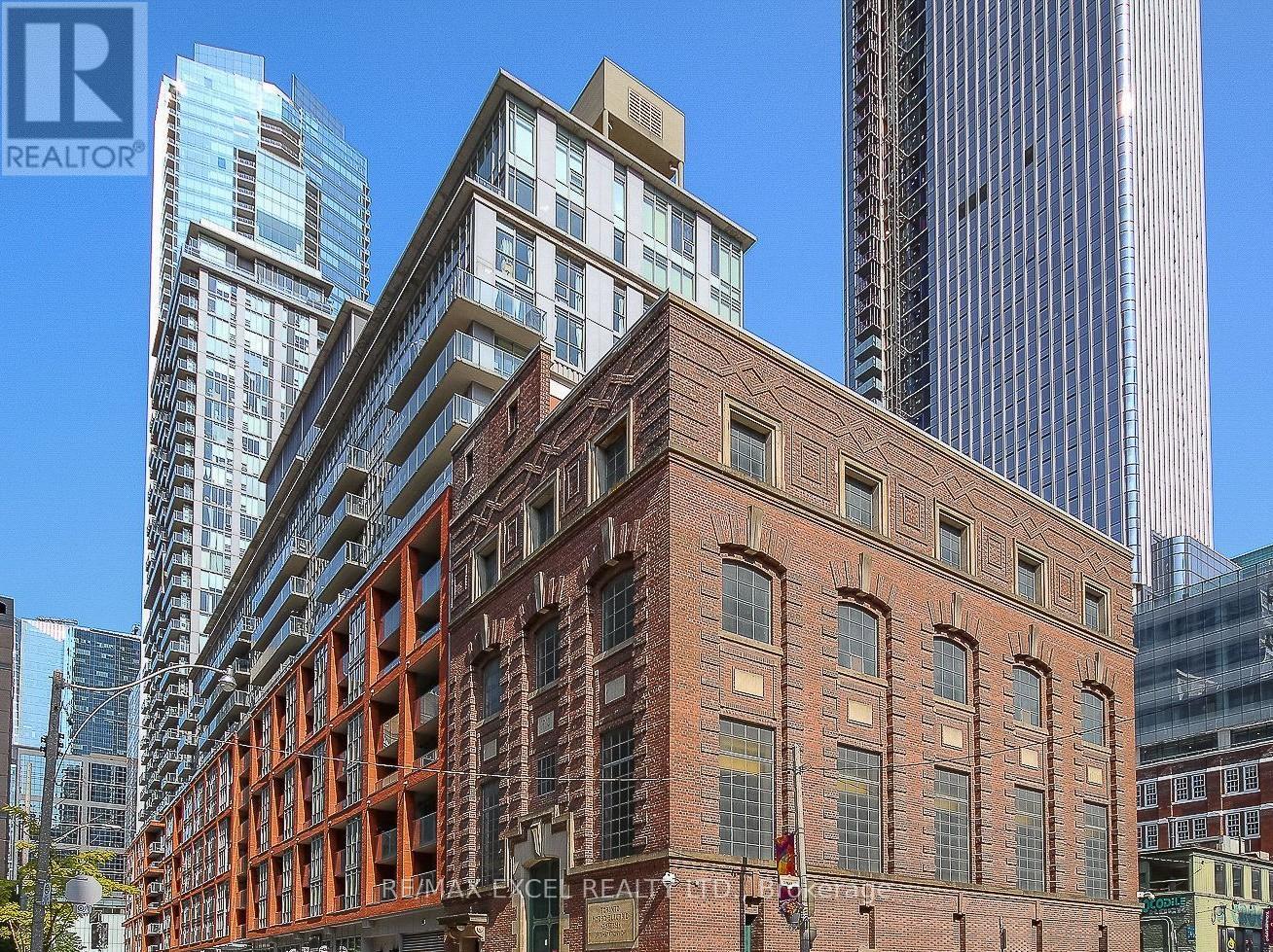 322 - 21 Nelson Street, Toronto, Ontario  M5V 1T8 - Photo 1 - C12217162