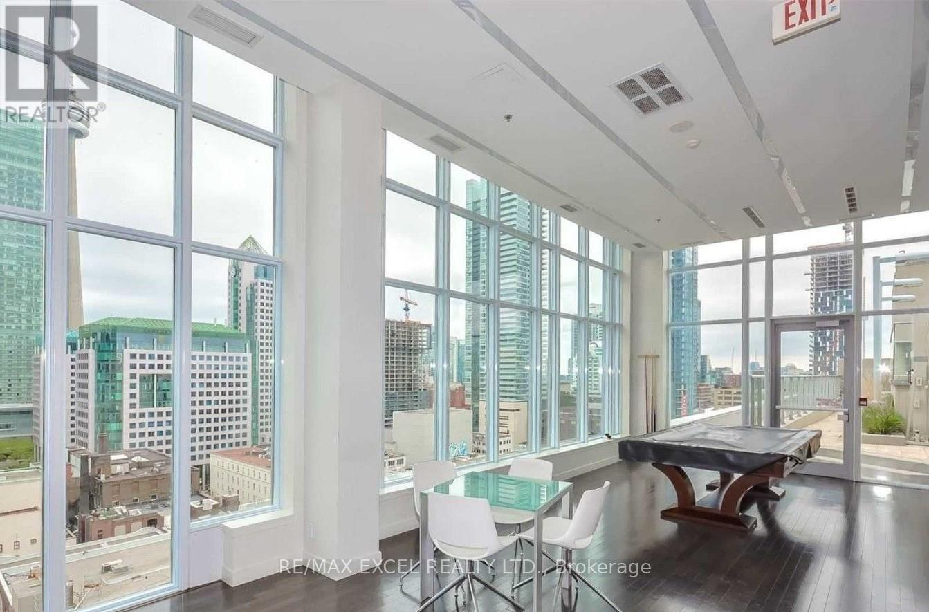 322 - 21 Nelson Street, Toronto, Ontario  M5V 1T8 - Photo 14 - C12217162
