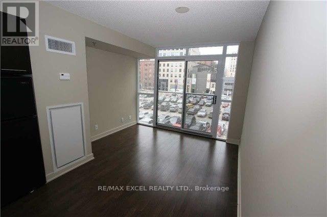 322 - 21 Nelson Street, Toronto, Ontario  M5V 1T8 - Photo 4 - C12217162