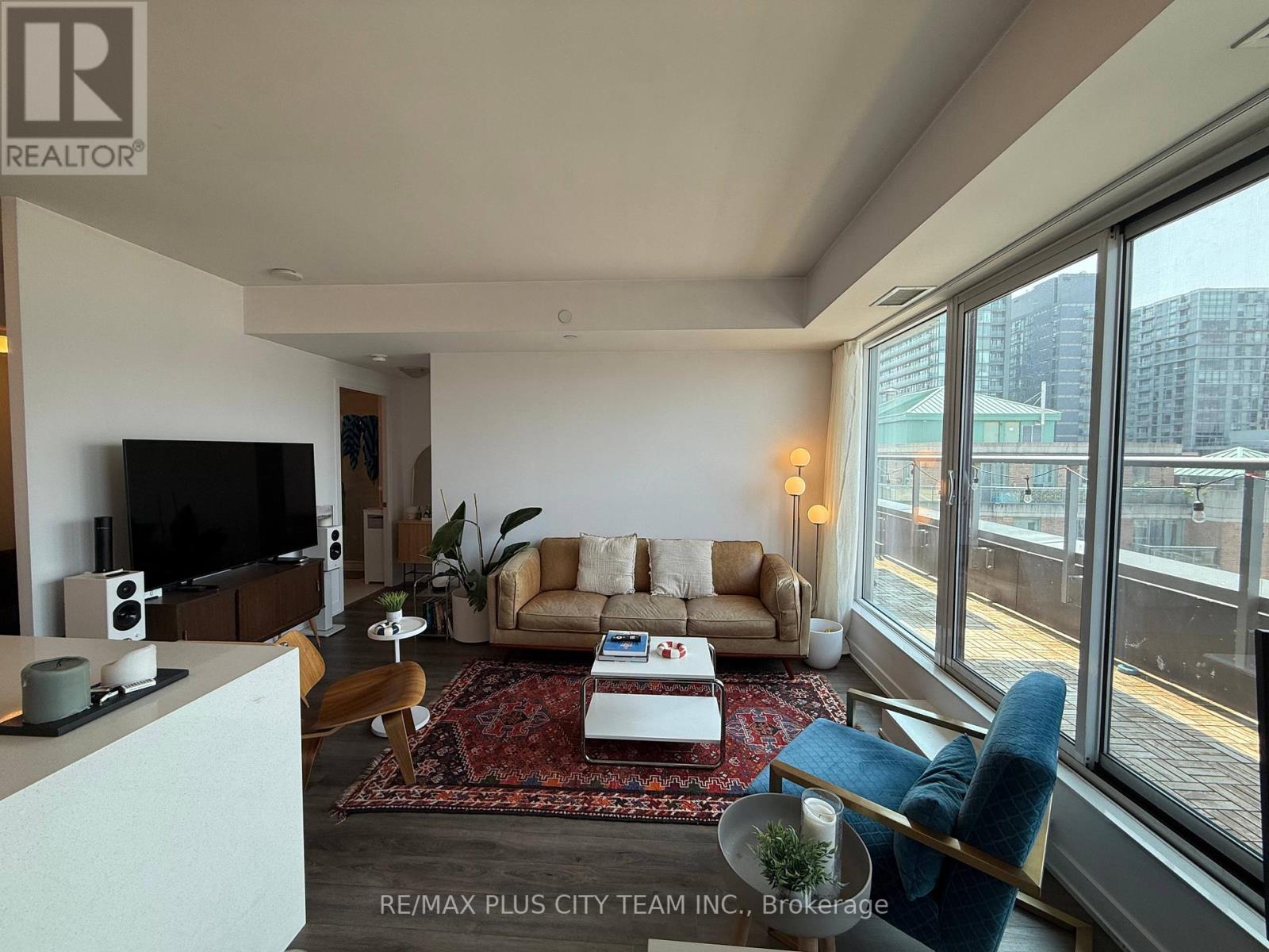 805 - 106 Dovercourt Road, Toronto, Ontario  M6J 0G4 - Photo 3 - C12217165