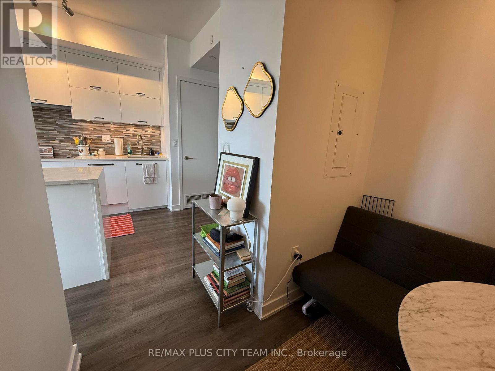 805 - 106 Dovercourt Road, Toronto, Ontario  M6J 0G4 - Photo 9 - C12217165