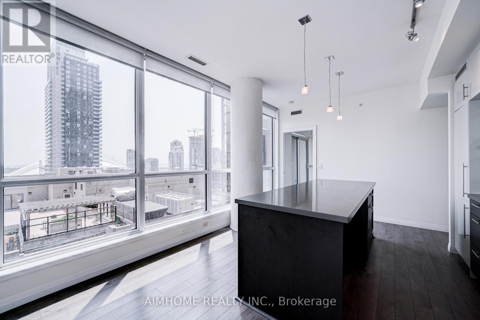2205 - 8 Mercer Street, Toronto (Waterfront Communities), Ontario  M5V 0C4 - Photo 10 - C12217172