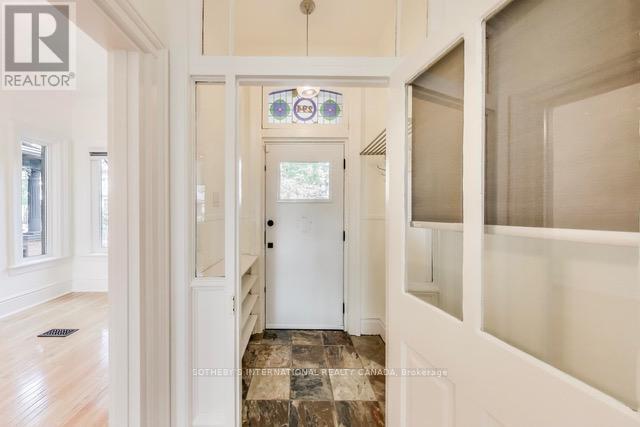 294 Euclid Avenue, Toronto, Ontario  M6J 2K2 - Photo 4 - C12217203