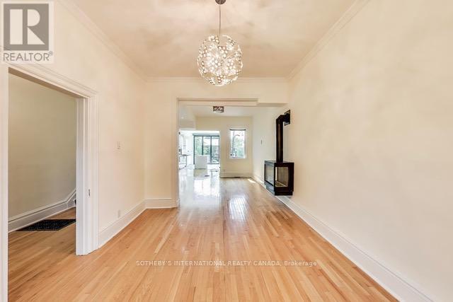 294 Euclid Avenue, Toronto, Ontario  M6J 2K2 - Photo 6 - C12217203