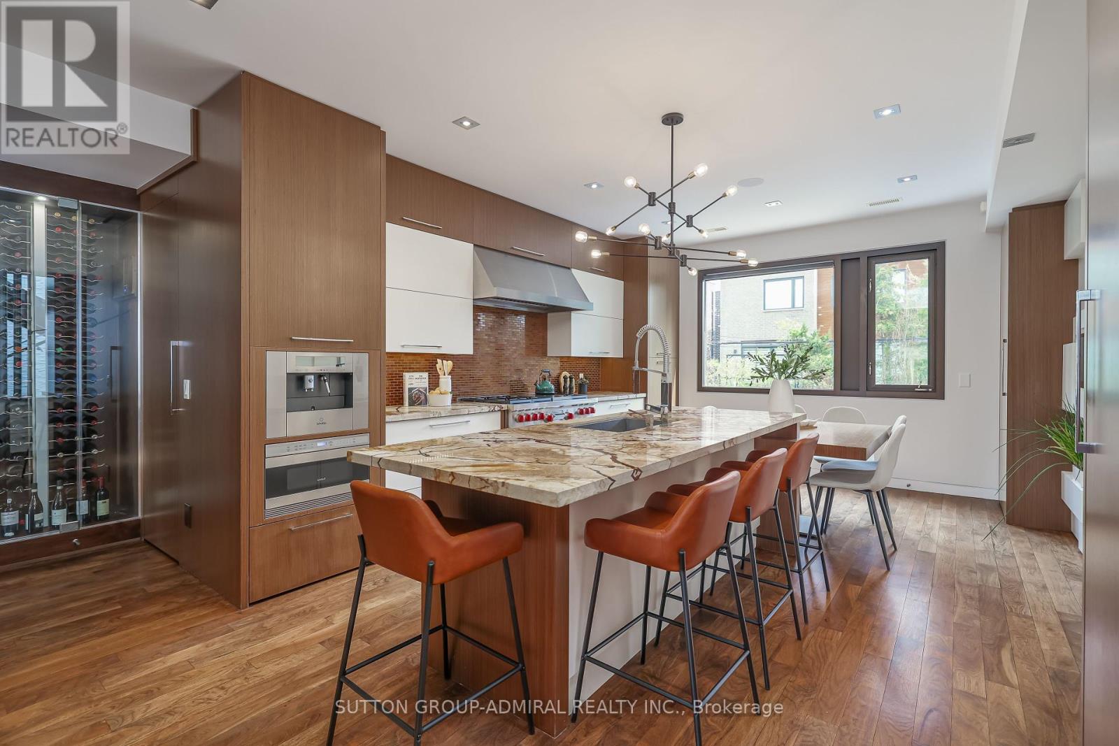 415 Douglas Avenue, Toronto (Bedford Park-Nortown), Ontario  M5M 1H3 - Photo 13 - C12217298
