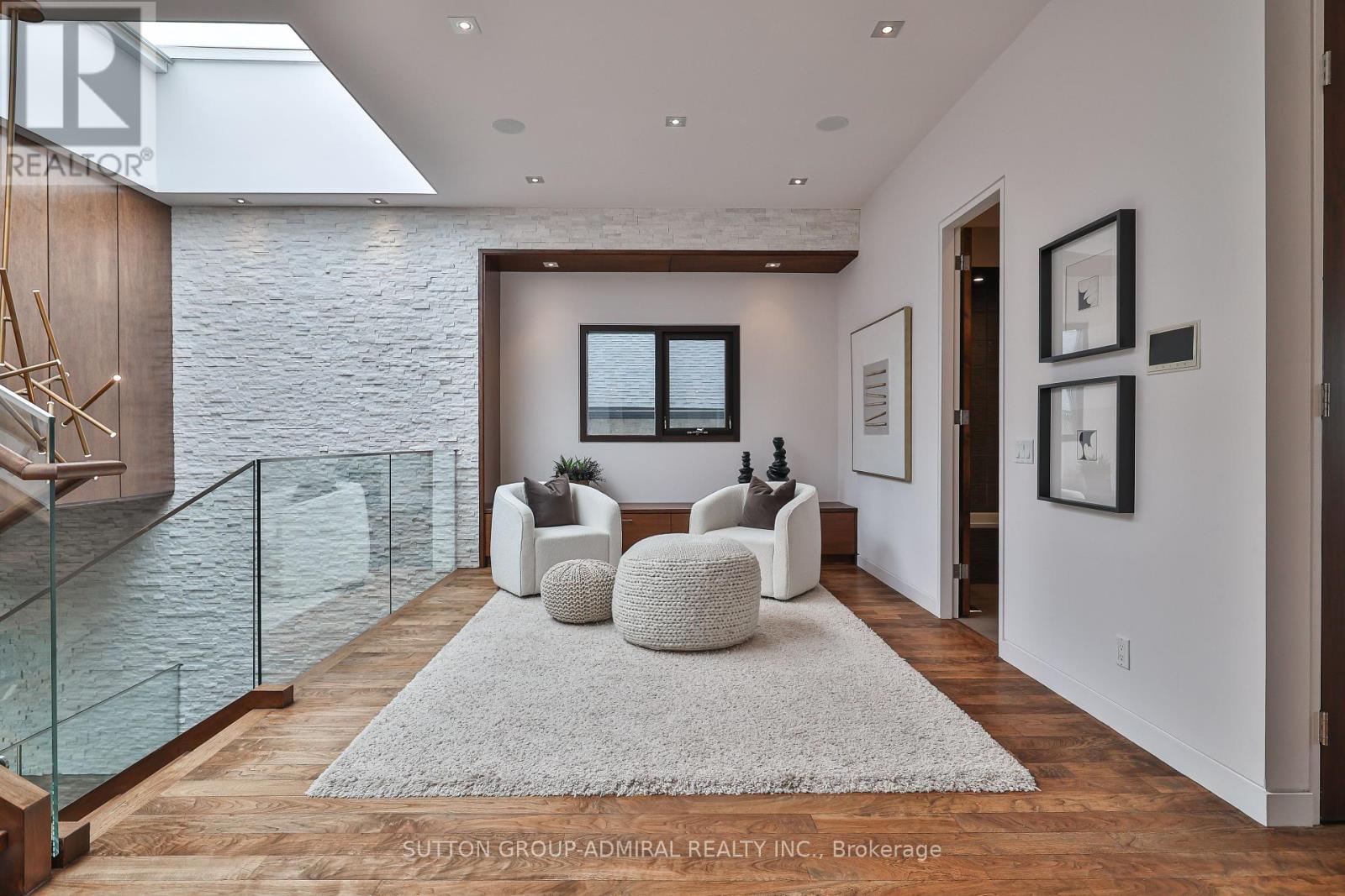 415 Douglas Avenue, Toronto (Bedford Park-Nortown), Ontario  M5M 1H3 - Photo 21 - C12217298