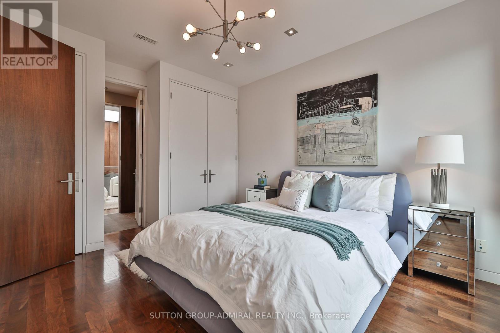 415 Douglas Avenue, Toronto (Bedford Park-Nortown), Ontario  M5M 1H3 - Photo 24 - C12217298