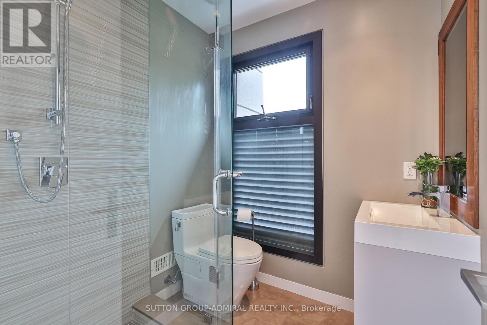 415 Douglas Avenue, Toronto (Bedford Park-Nortown), Ontario  M5M 1H3 - Photo 37 - C12217298