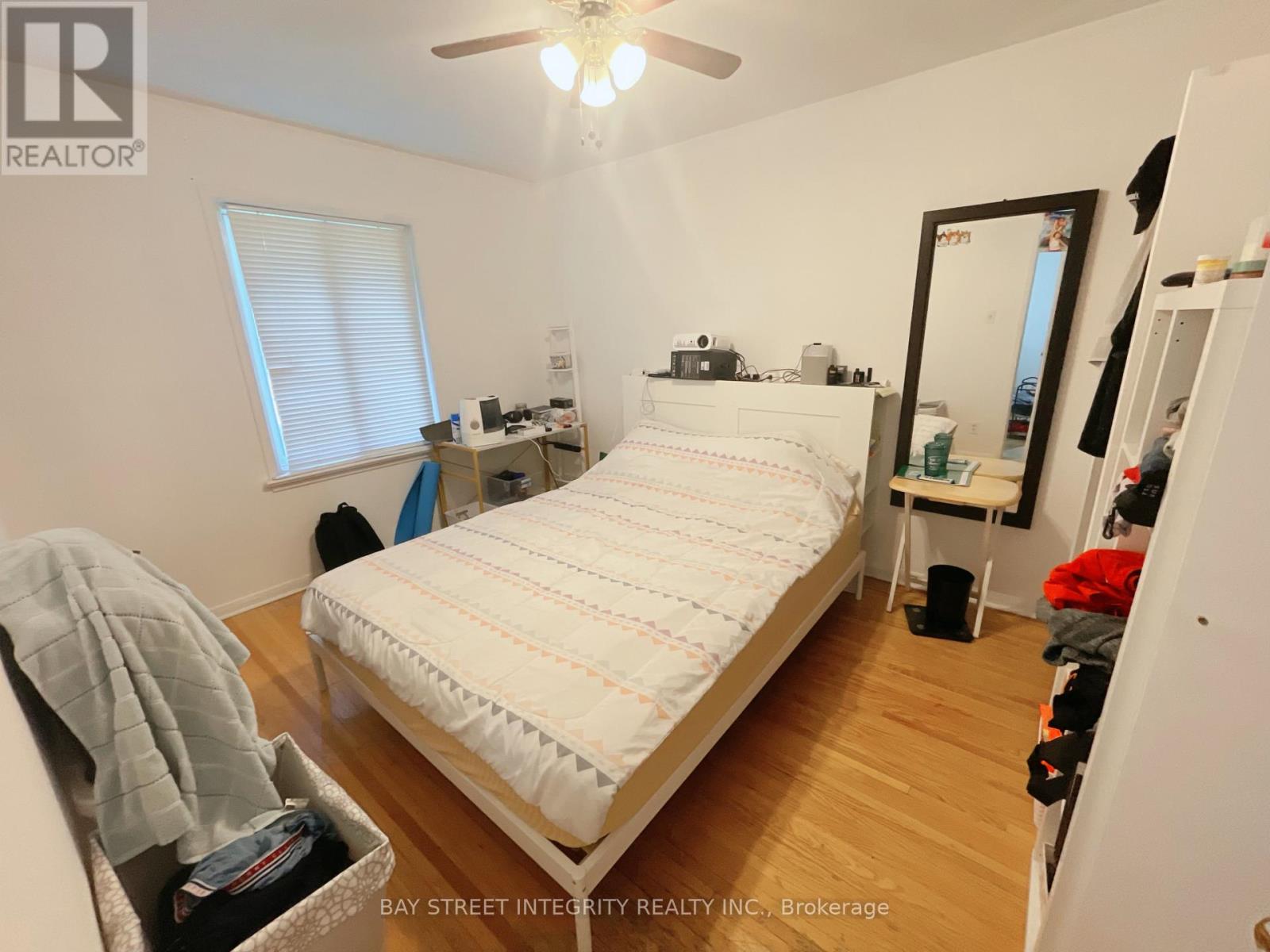 51 Wigmore Drive, Toronto, Ontario  M4A 2E6 - Photo 3 - C12189179