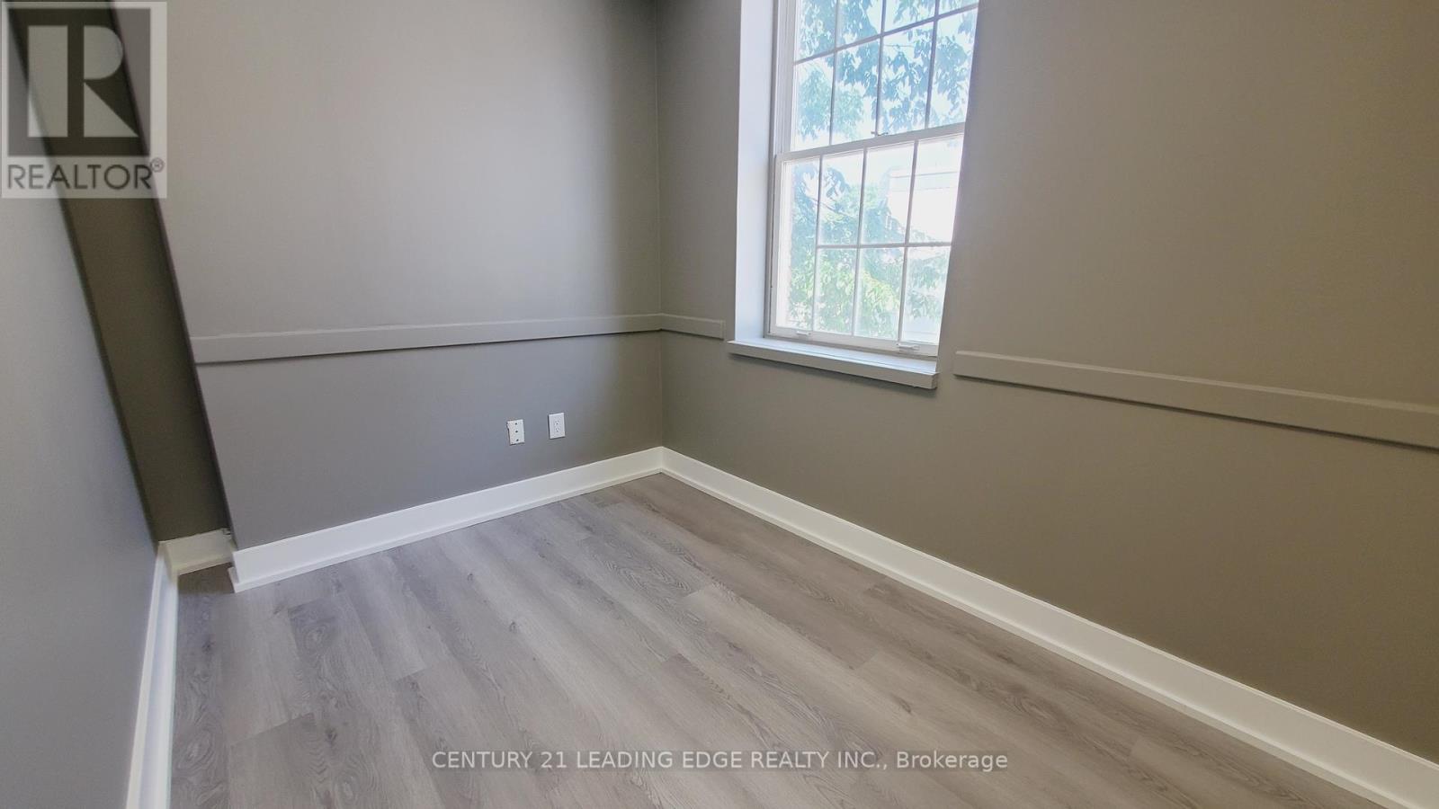 202 - 178 Main St. Unionville Street, Markham, Ontario  L3R 2G9 - Photo 7 - N12120285